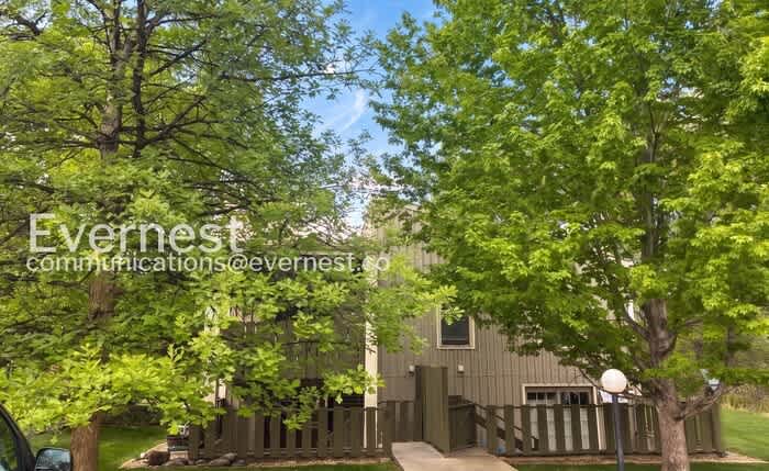 8060 Niwot Road – photo 1 of 22