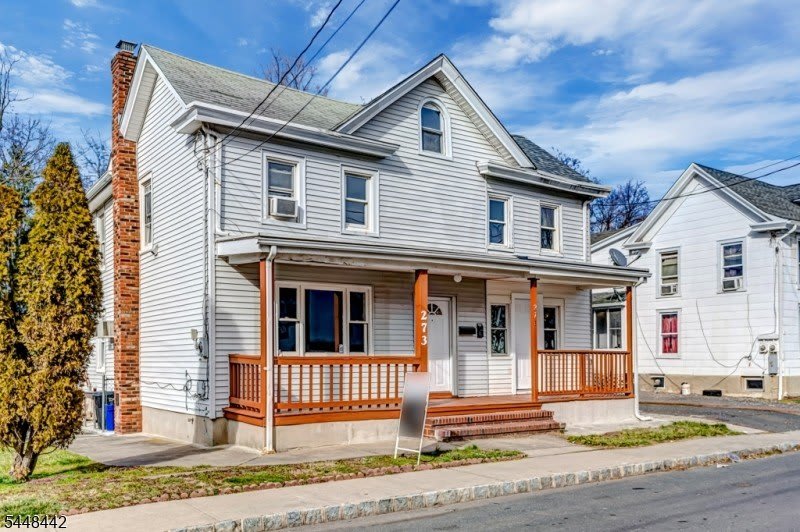 273 W Main St – photo 1