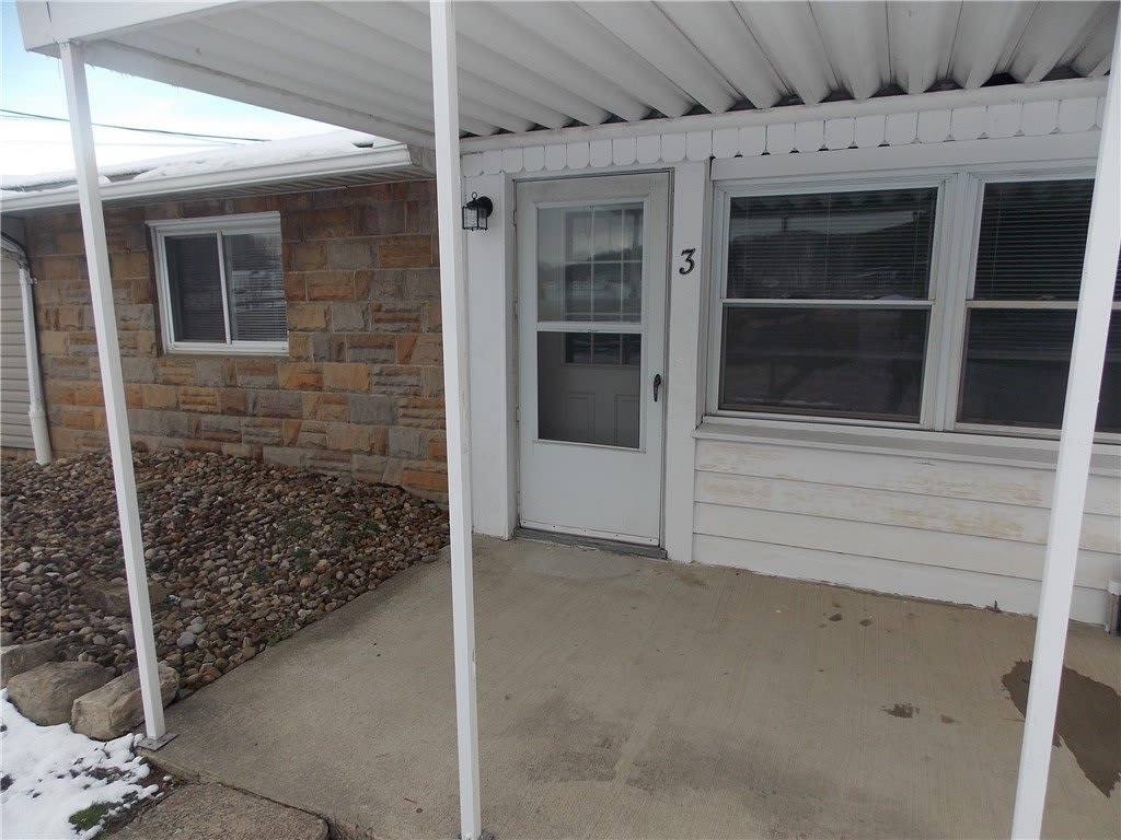 110 Saltarka Ln. – photo 1 of 8
