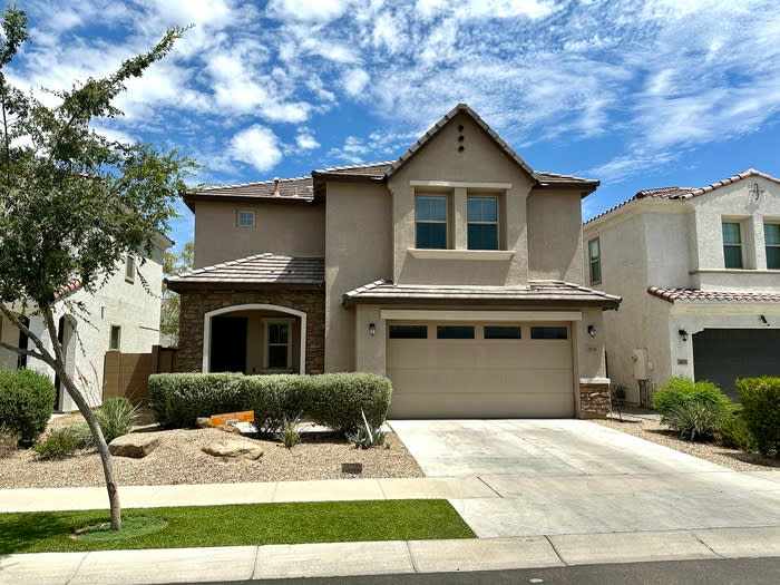 2930 East Sunland Avenue – photo 1