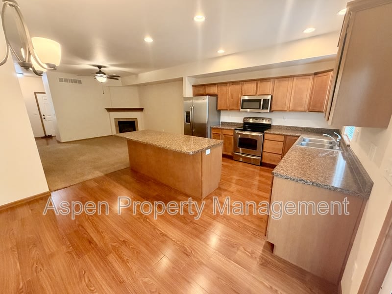 922 Ryan Court – photo 1 of 206
