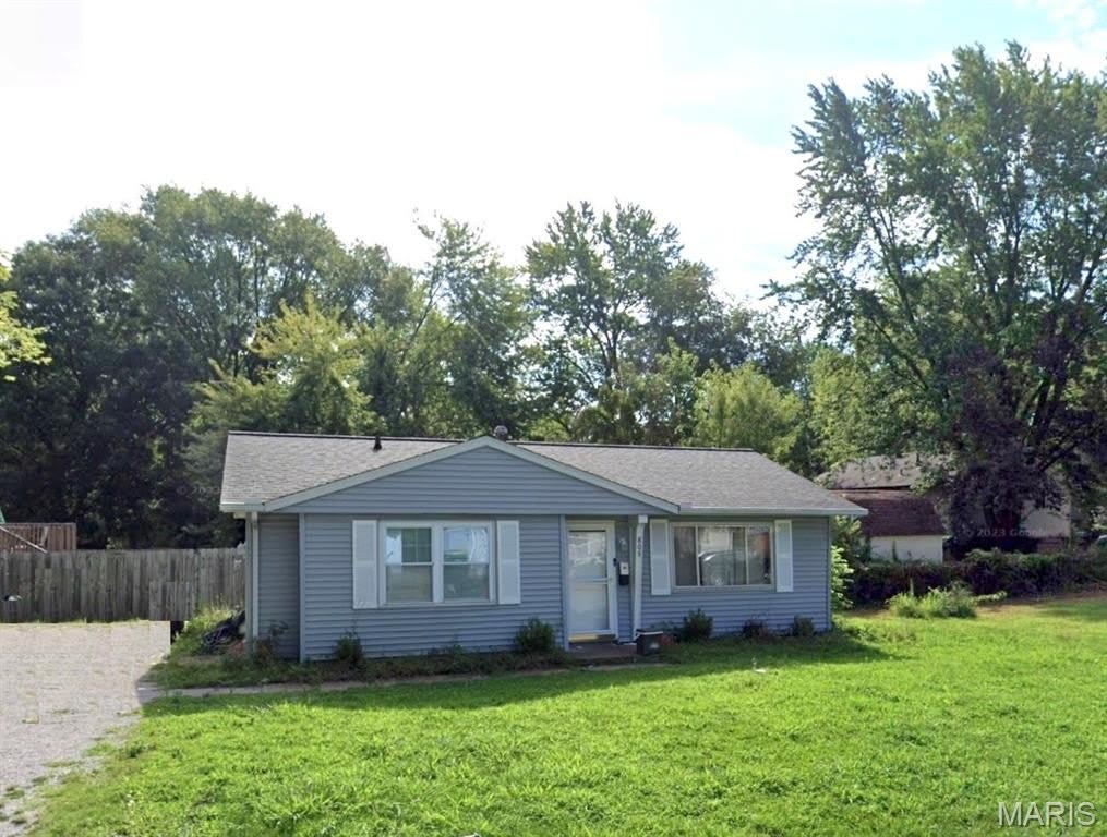 805 JUNIPER Drive – photo 1