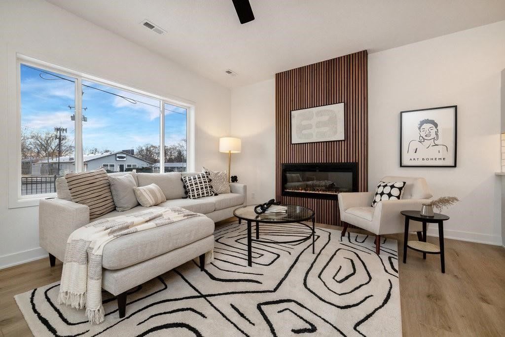 6501 Hickman Road – photo 1
