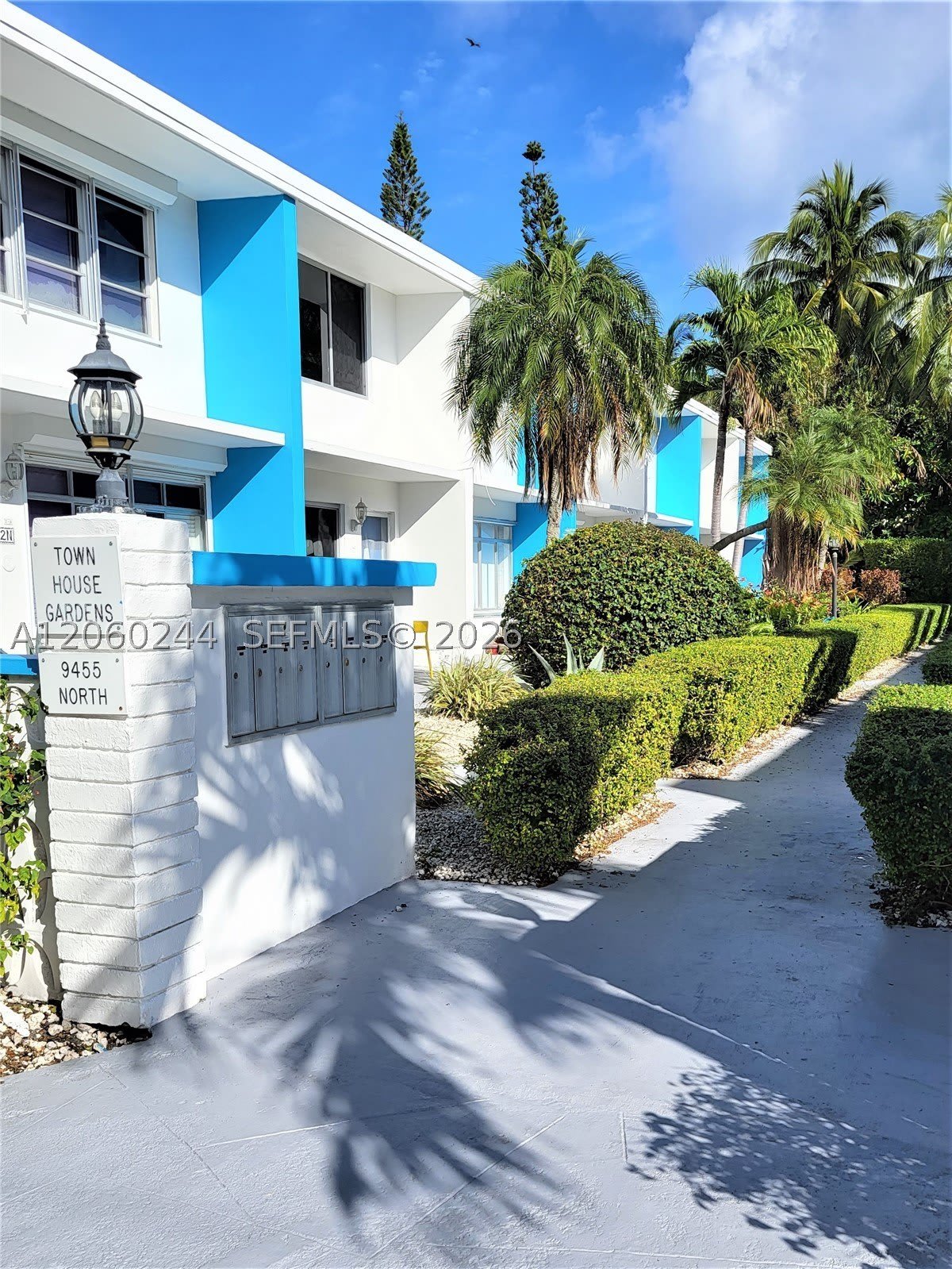 9455 Bay Harbor Ter – photo 1 of 15
