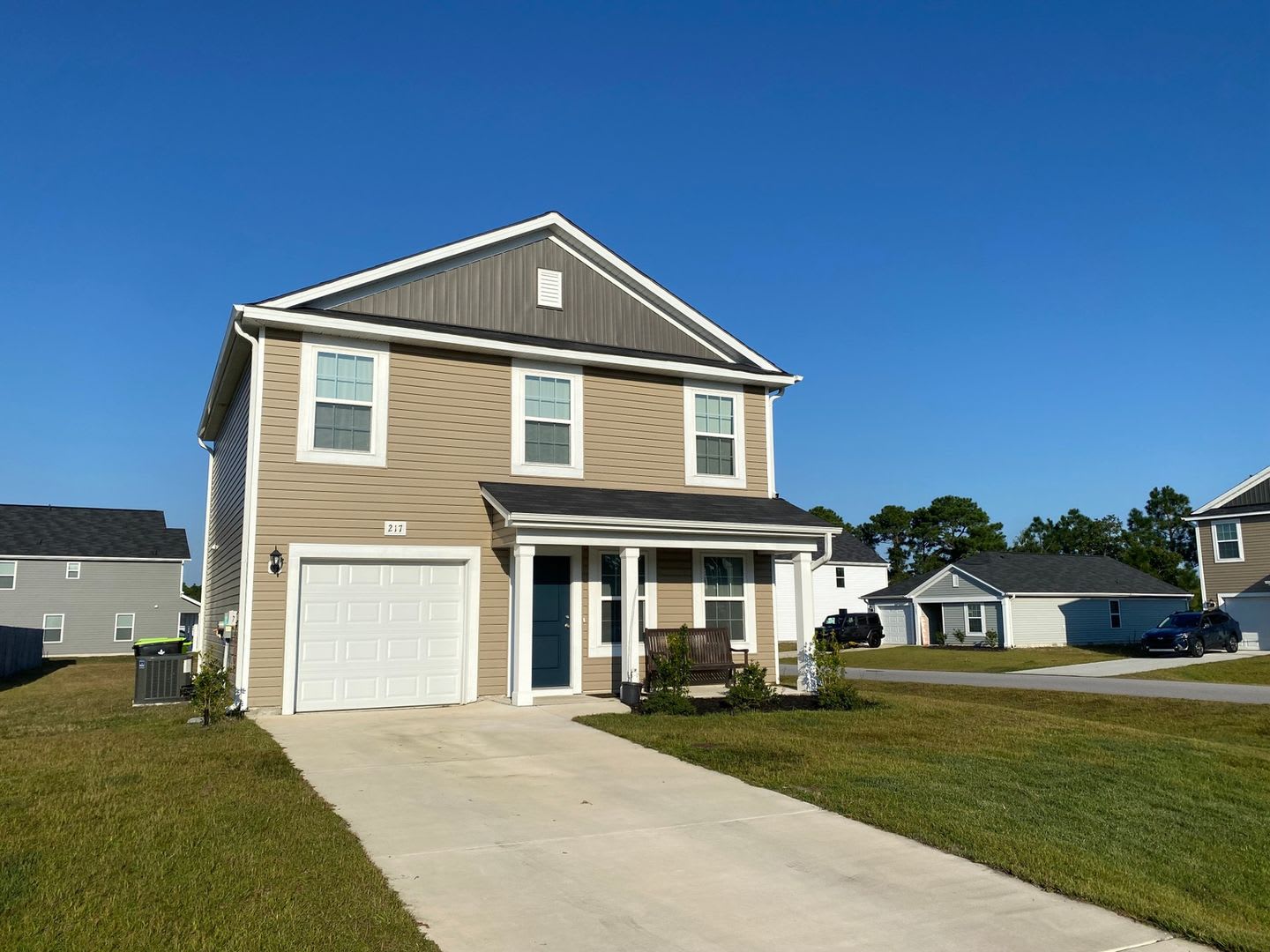 3 Bedroom Single Family Home in Holly Ridge – photo 1 of 25