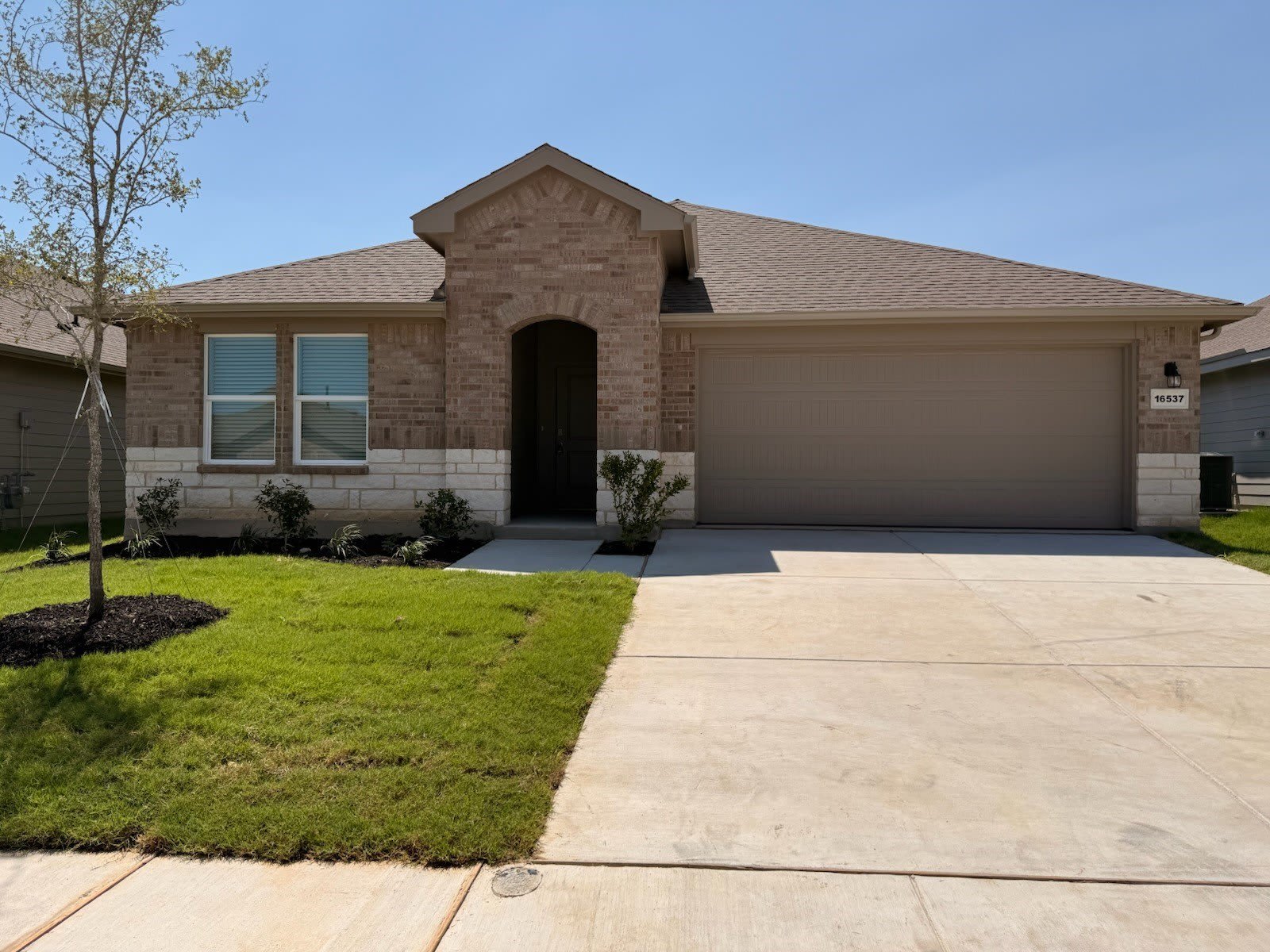 16537 Hudson Prairie Way – photo 1