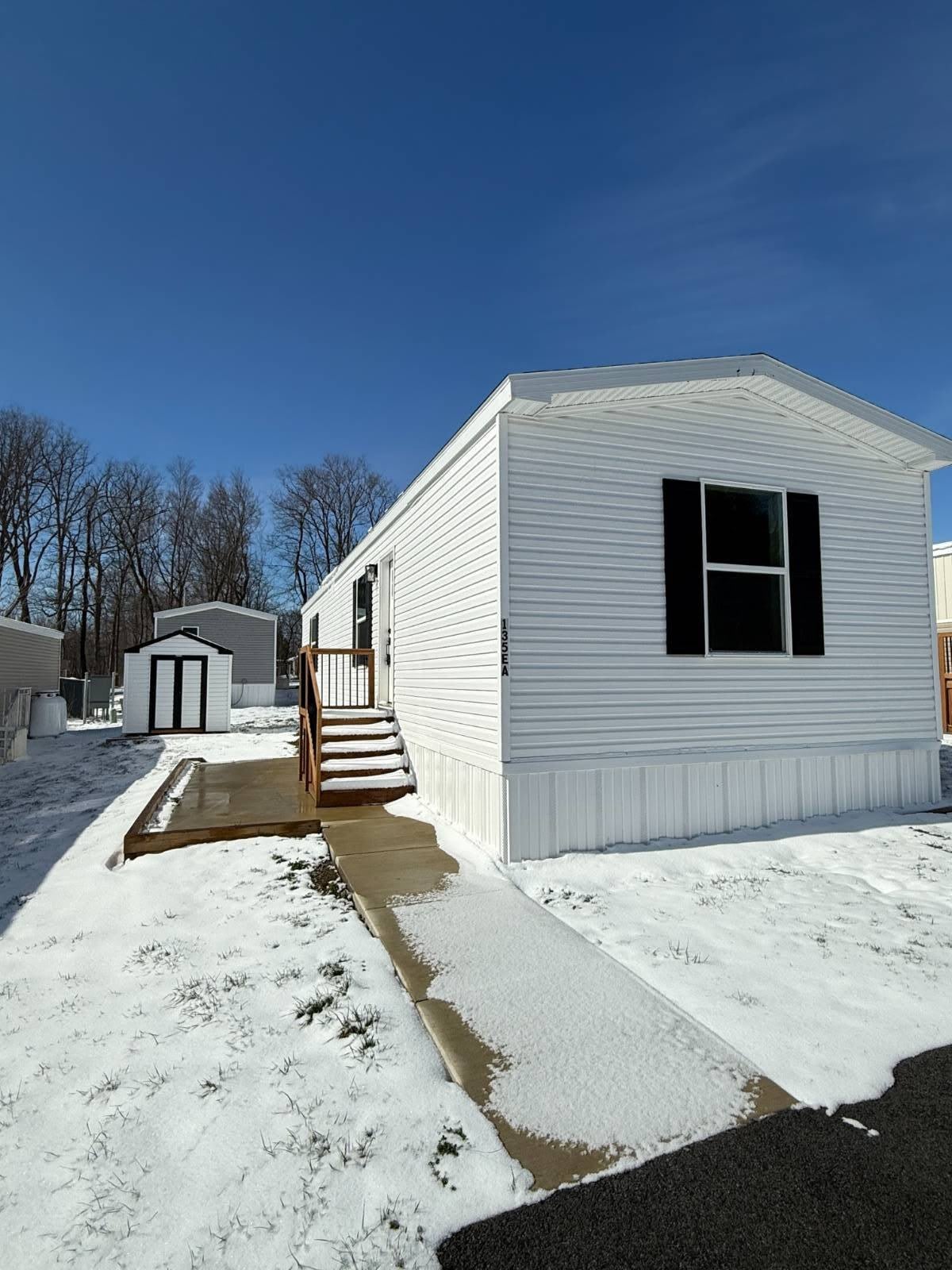 135 E Arlington – photo 1 of 5