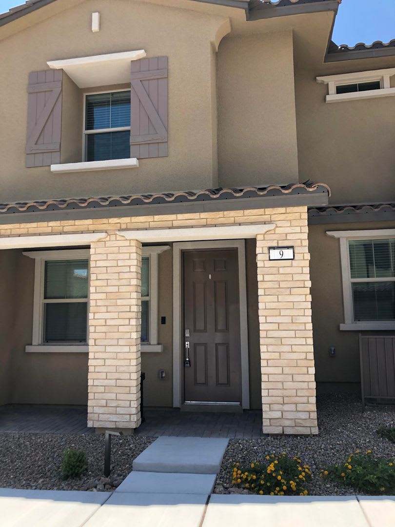 Great Townhome 3/2 in Santa Rosa Community in Summerlin!!! – photo 1
