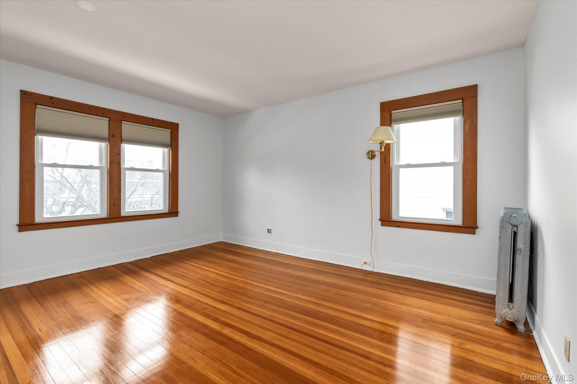 23 Thompson Place – photo 1 of 9