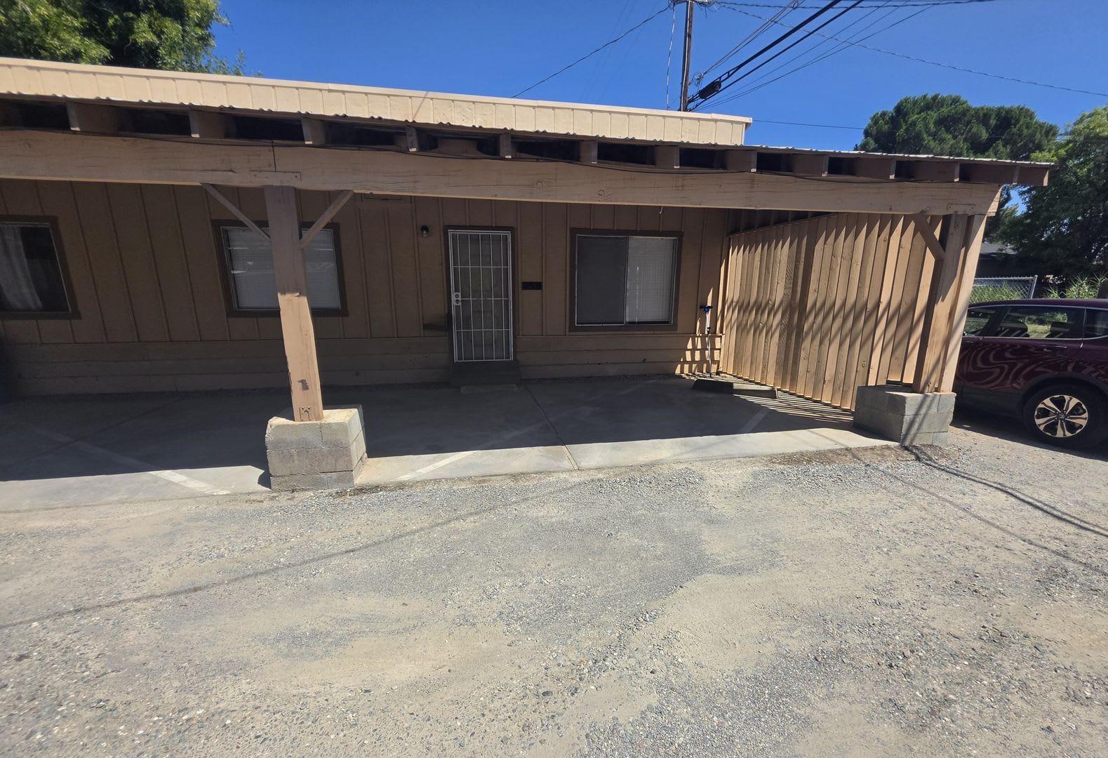 Cozy 1-Bedroom Apartment Available in Corning! – photo 1 of 12