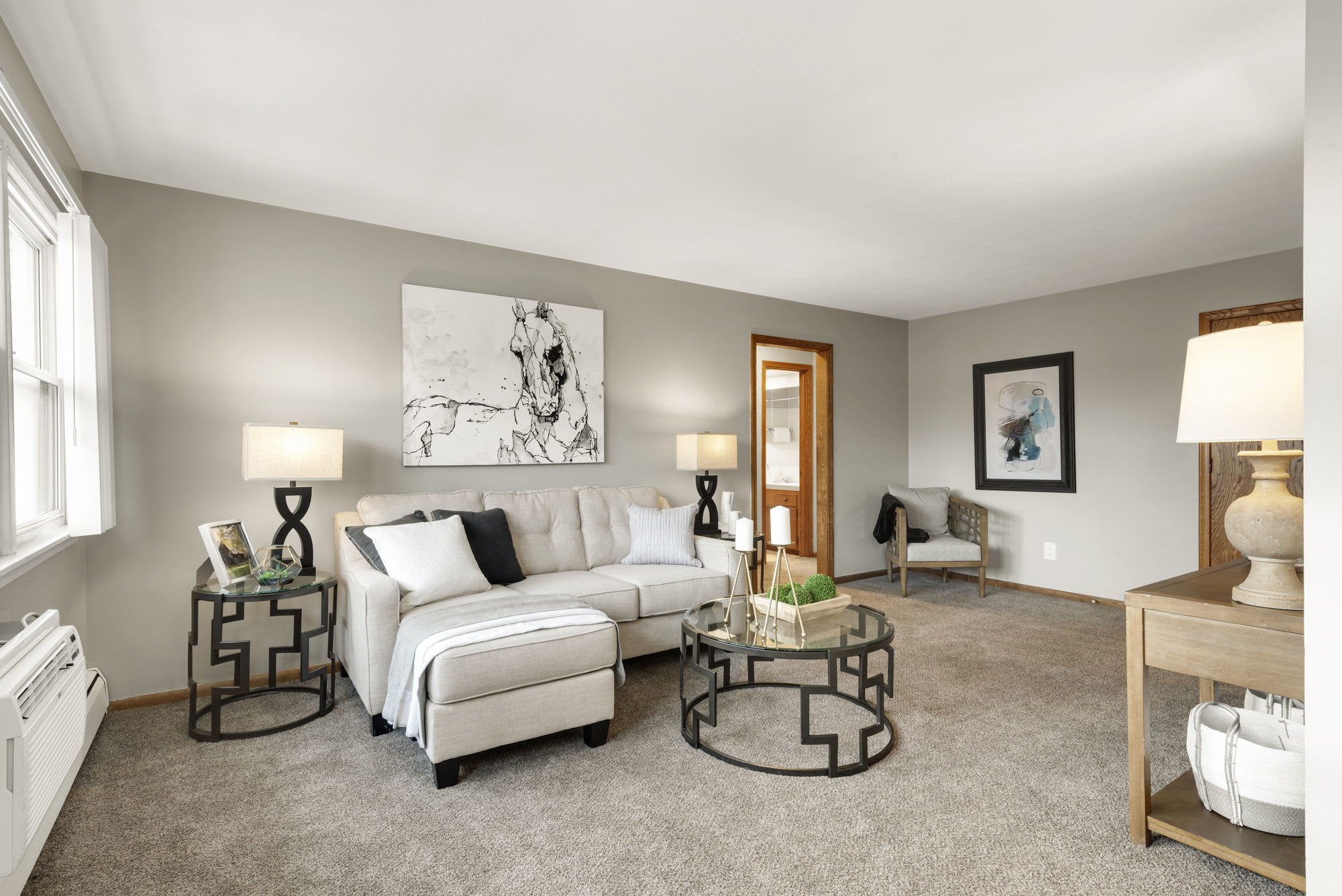 Brentwood Park Townhomes and Apartments – photo 1 of 18