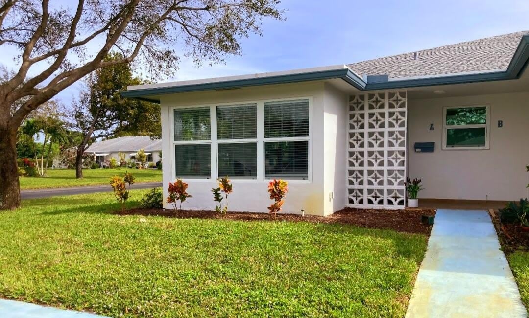 1155 S Drive Circle – photo 1