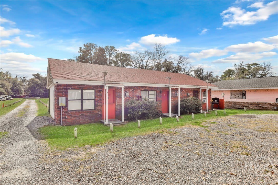 5013 Ogeechee Road – photo 1 of 314