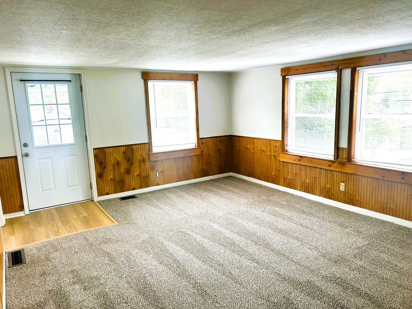 110 Capitol Blvd. – photo 1 of 7