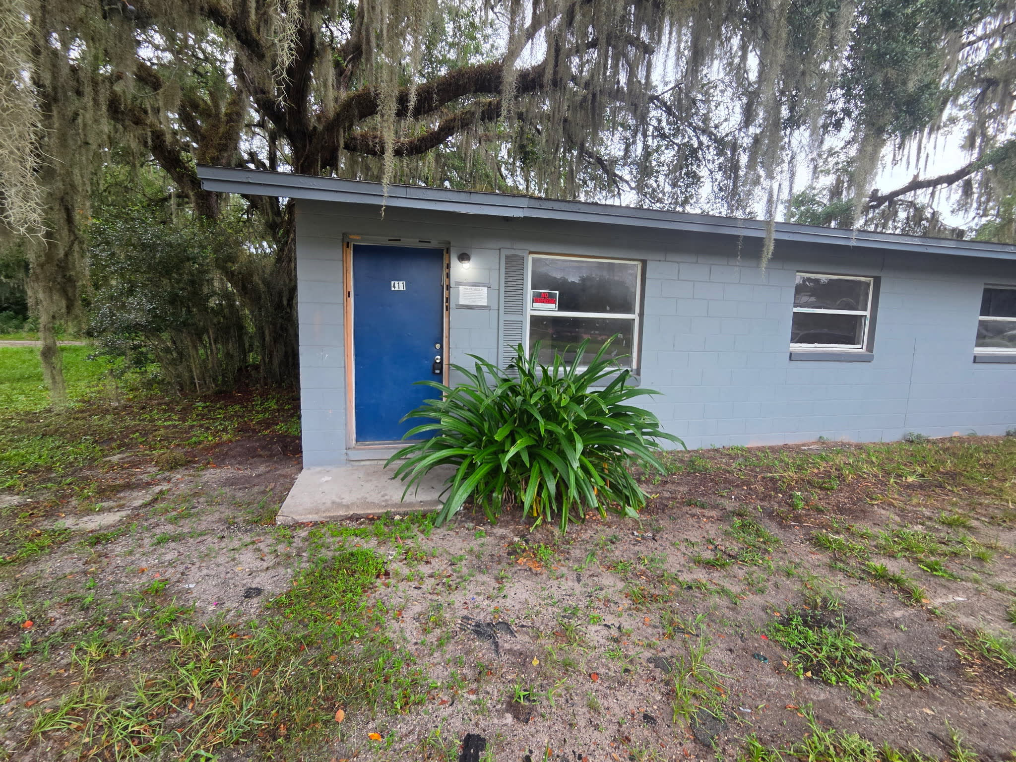 411 Kilgore Street – photo 1 of 11