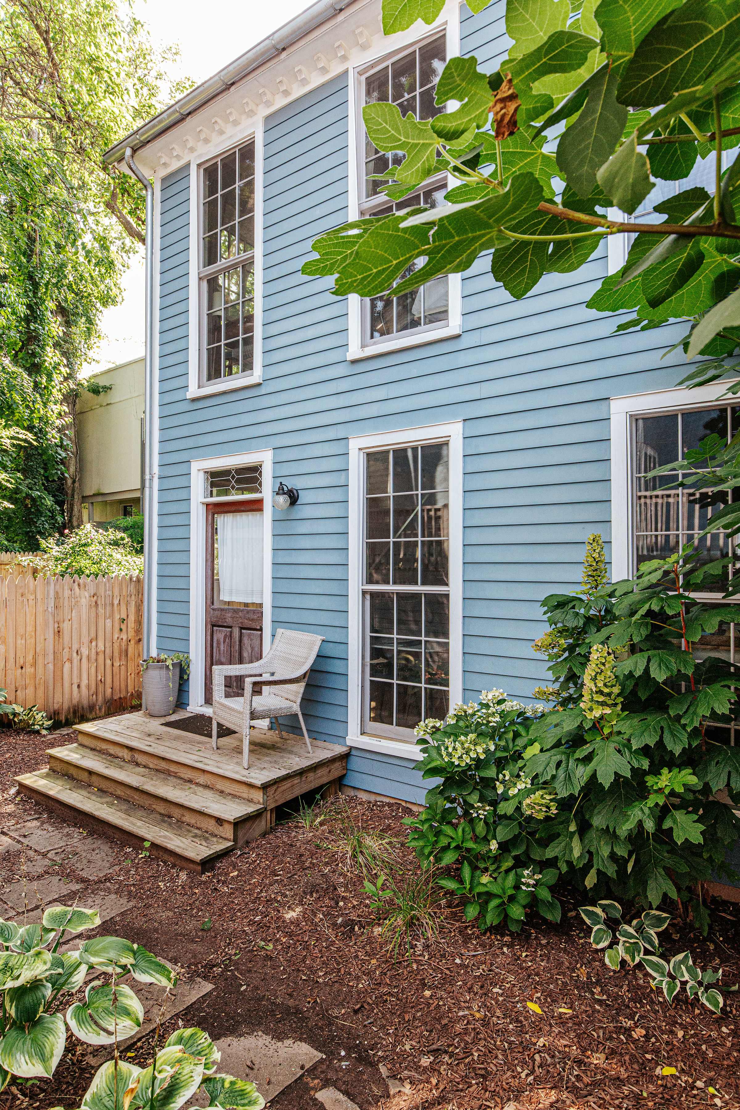 231 4th St Sw – photo 1