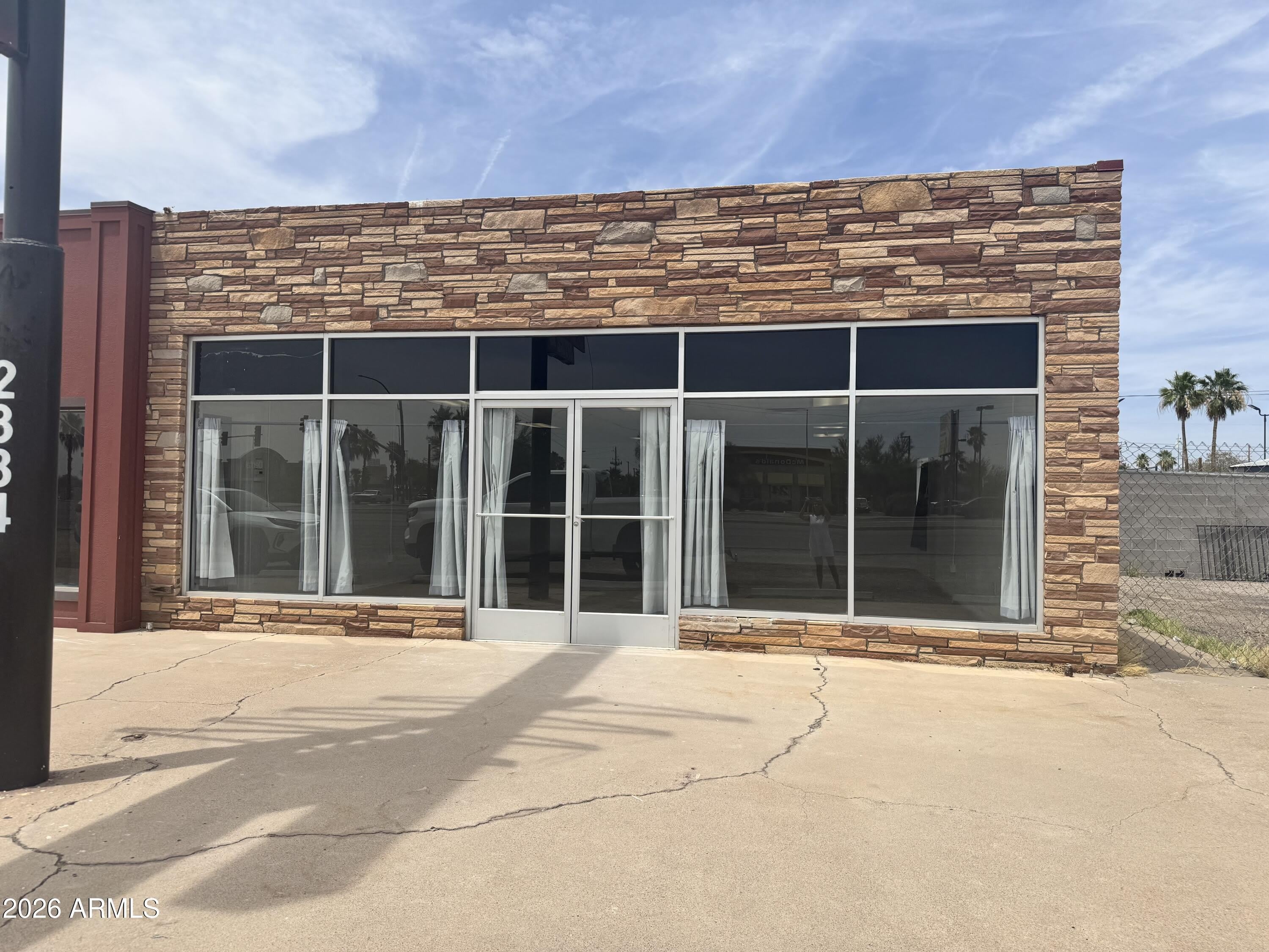 105 N Delaware Drive – photo 1 of 177