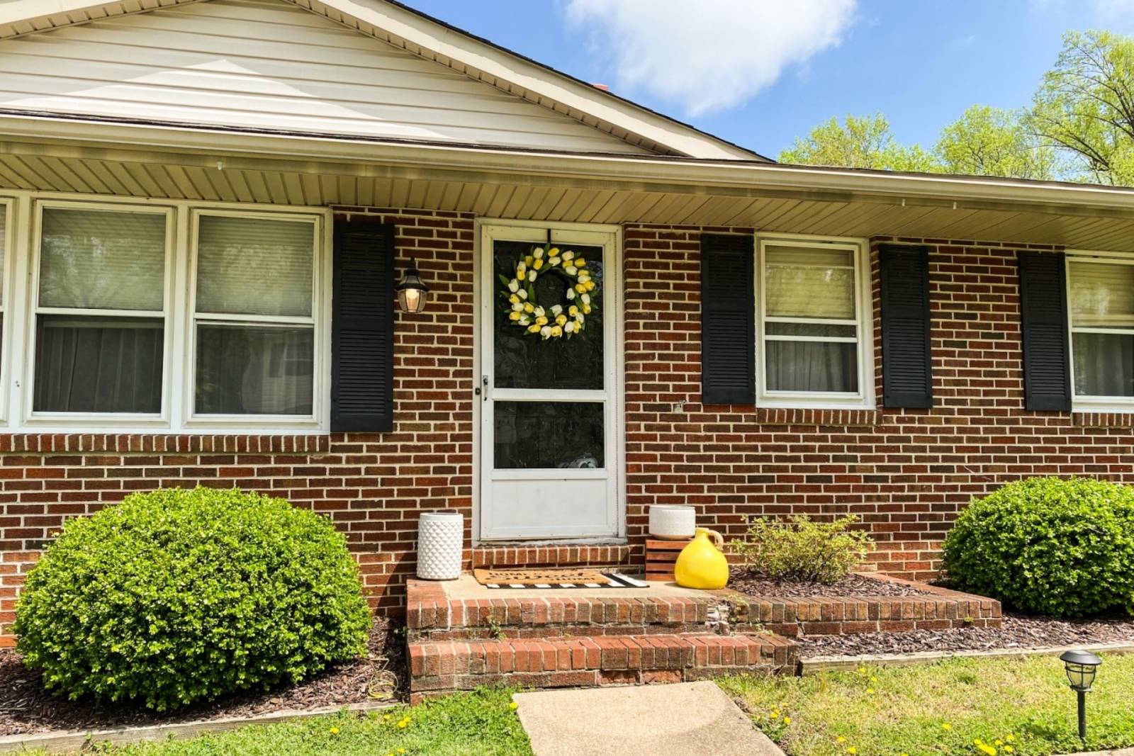 903 Country Terrace – photo 1 of 36