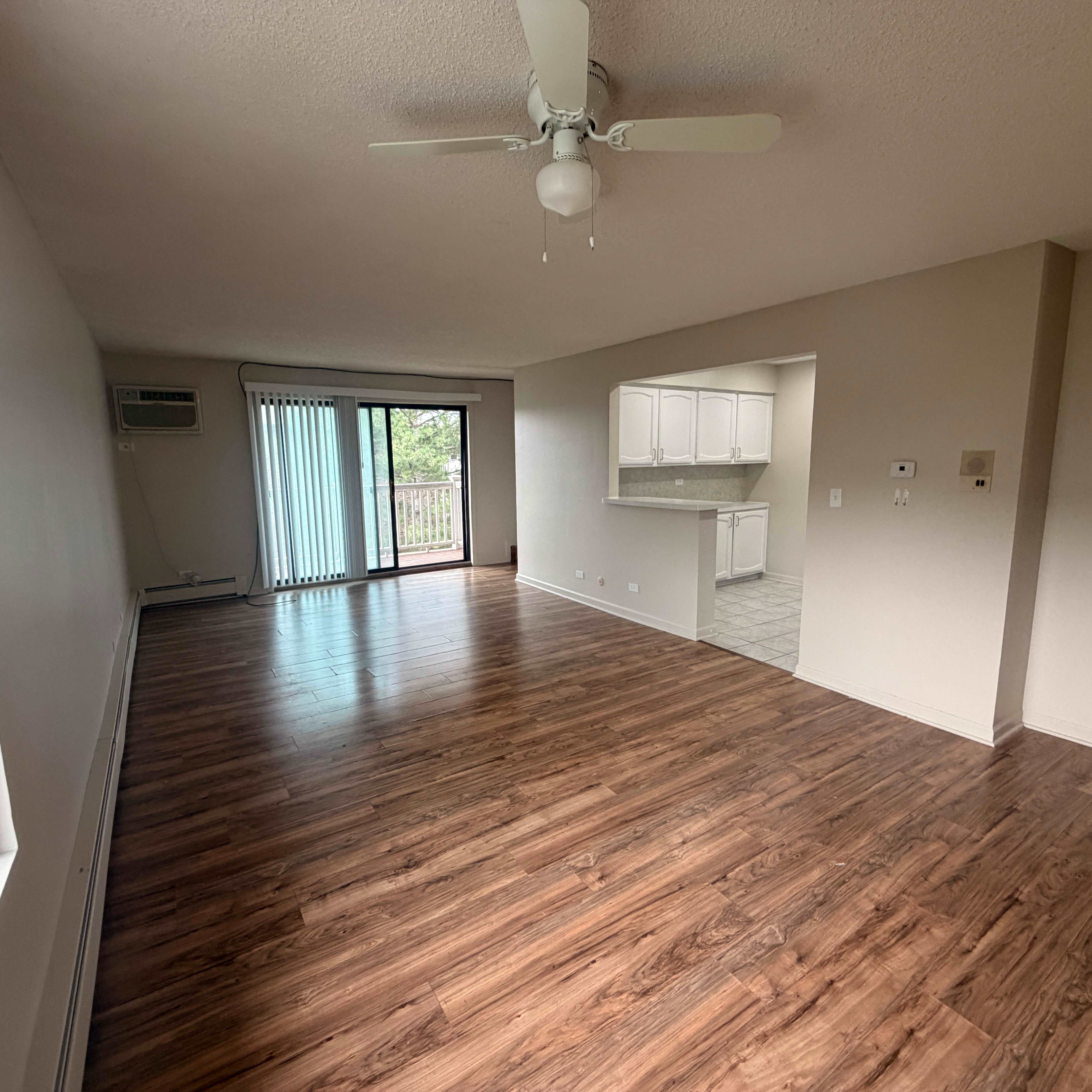 153 North Gregory Street – photo 1