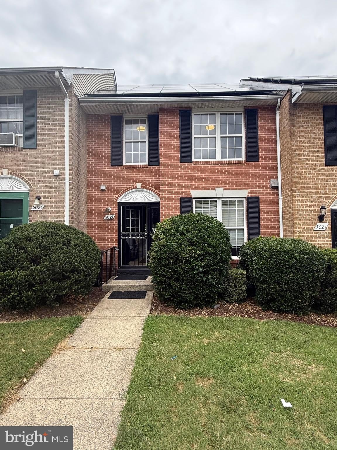 5023 COLBURN Terrace – photo 1 of 35