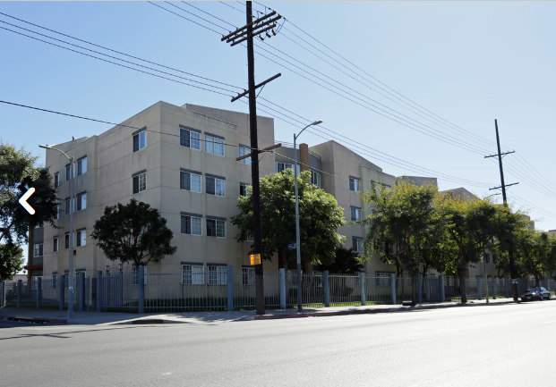 Amistad Plaza – photo 1