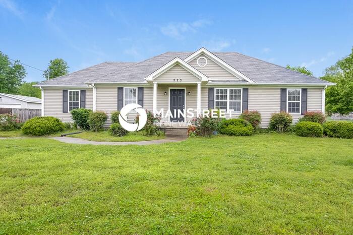 223 Jonathan Way – photo 1 of 245