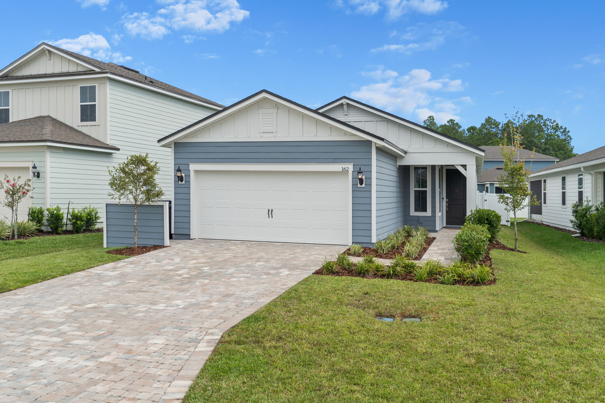 162 Flintlock Ln – photo 1 of 26