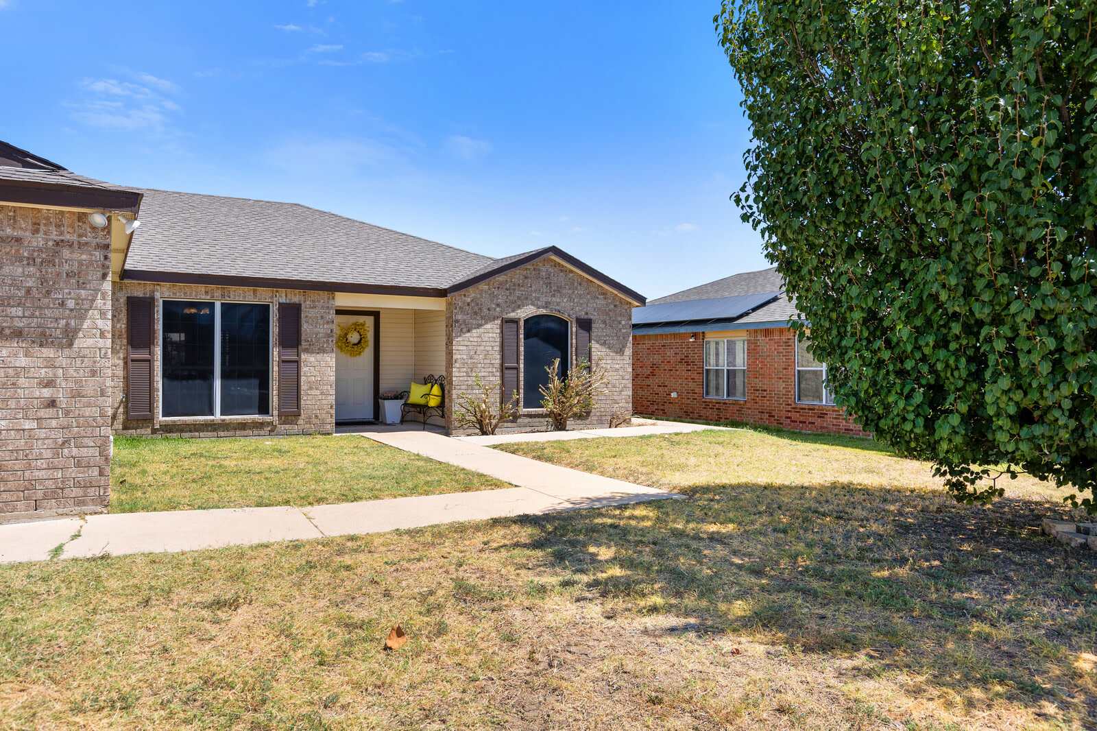 4407 Hank Drive – photo 1