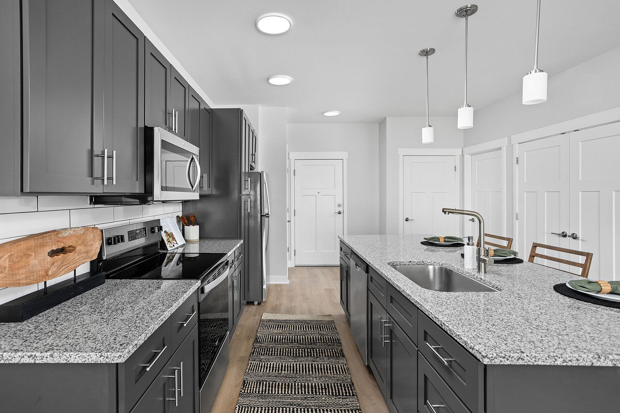 Tempo at Grand Park – photo 1 of 18