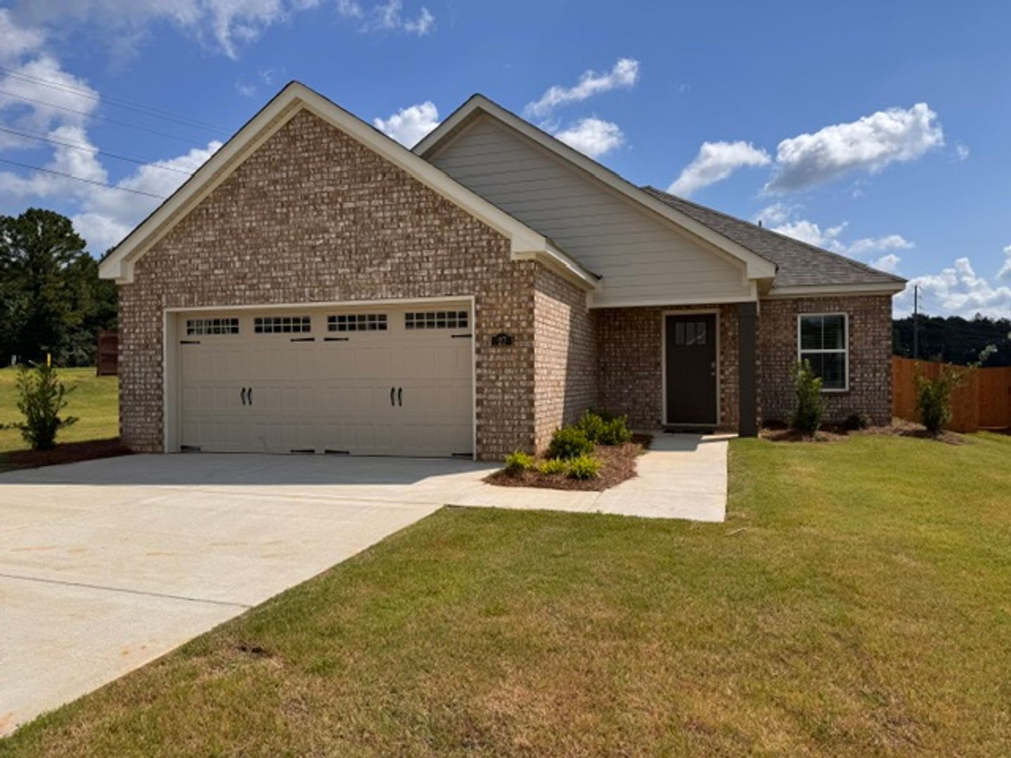 New Home for Rent in Wetumpka! – photo 1 of 21