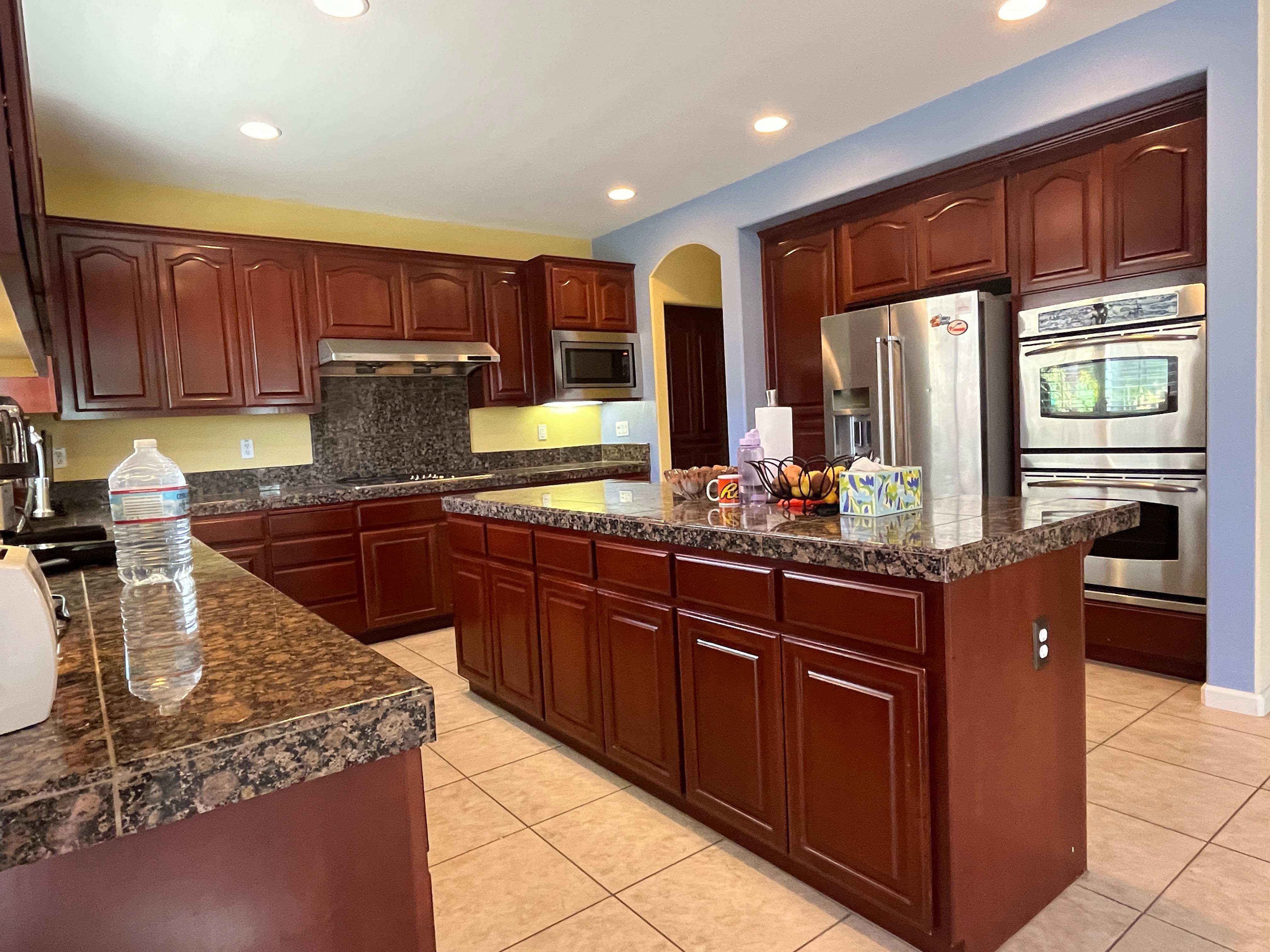1037 Morning Glory Way – photo 1 of 12