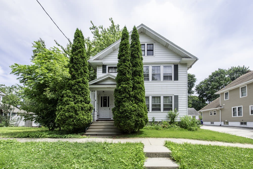 419 Hickory Street – photo 1 of 24