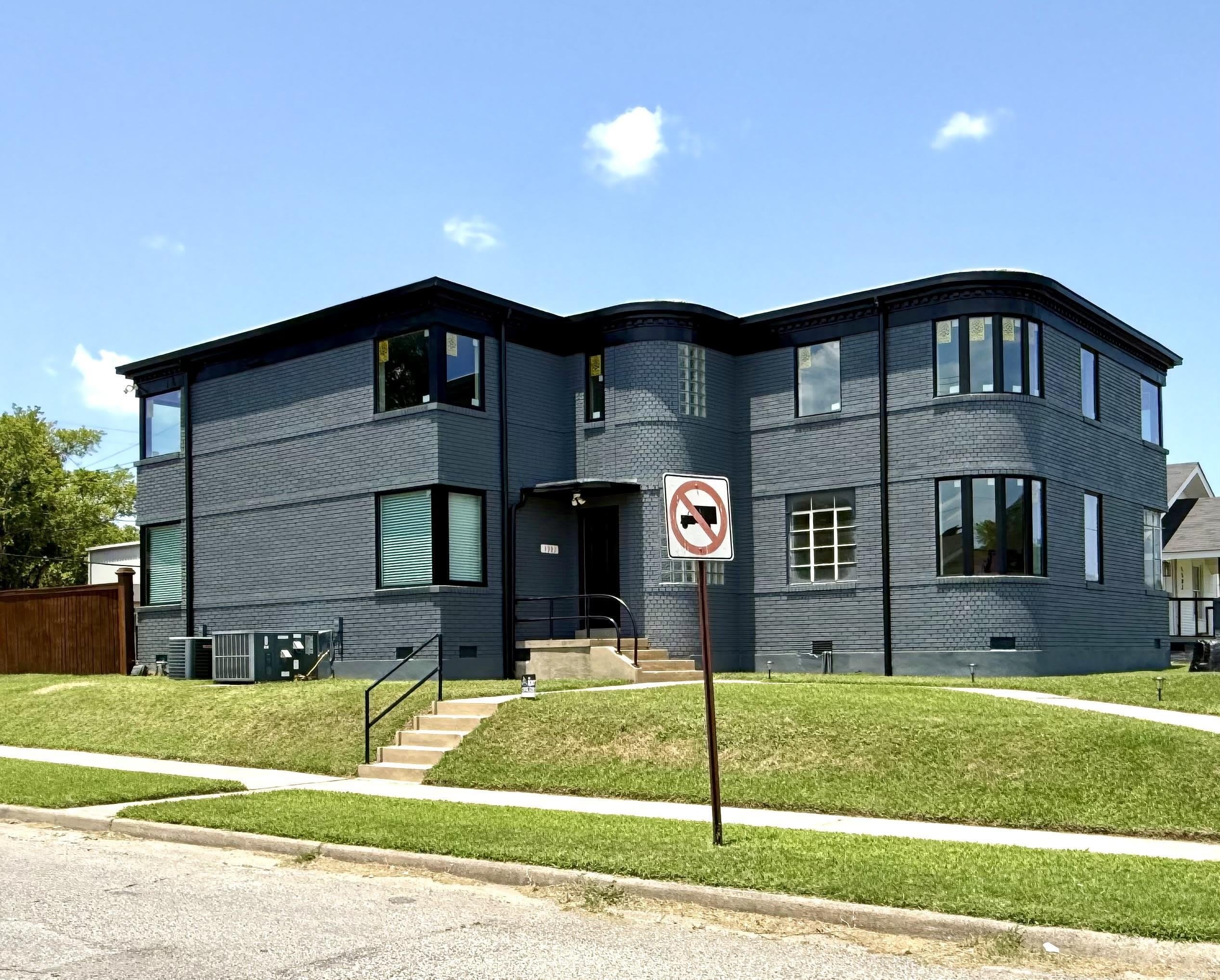 1501 Main Street – photo 1