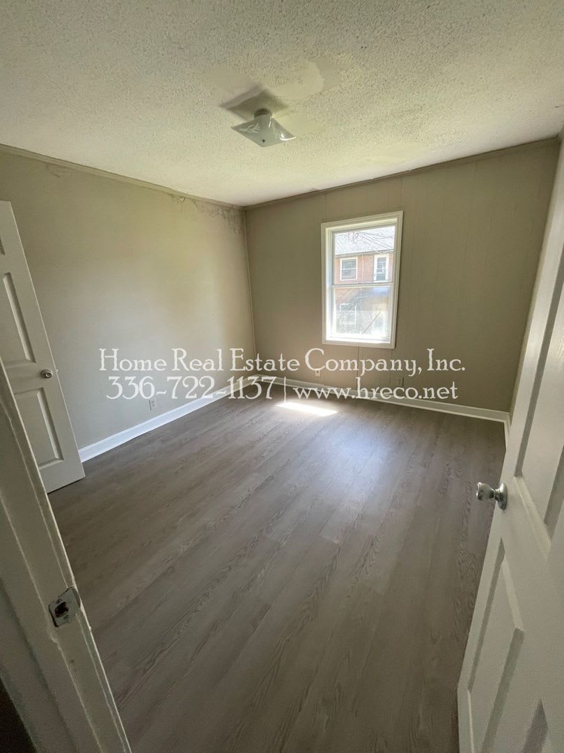 Cambridge Apartments – photo 1 of 3