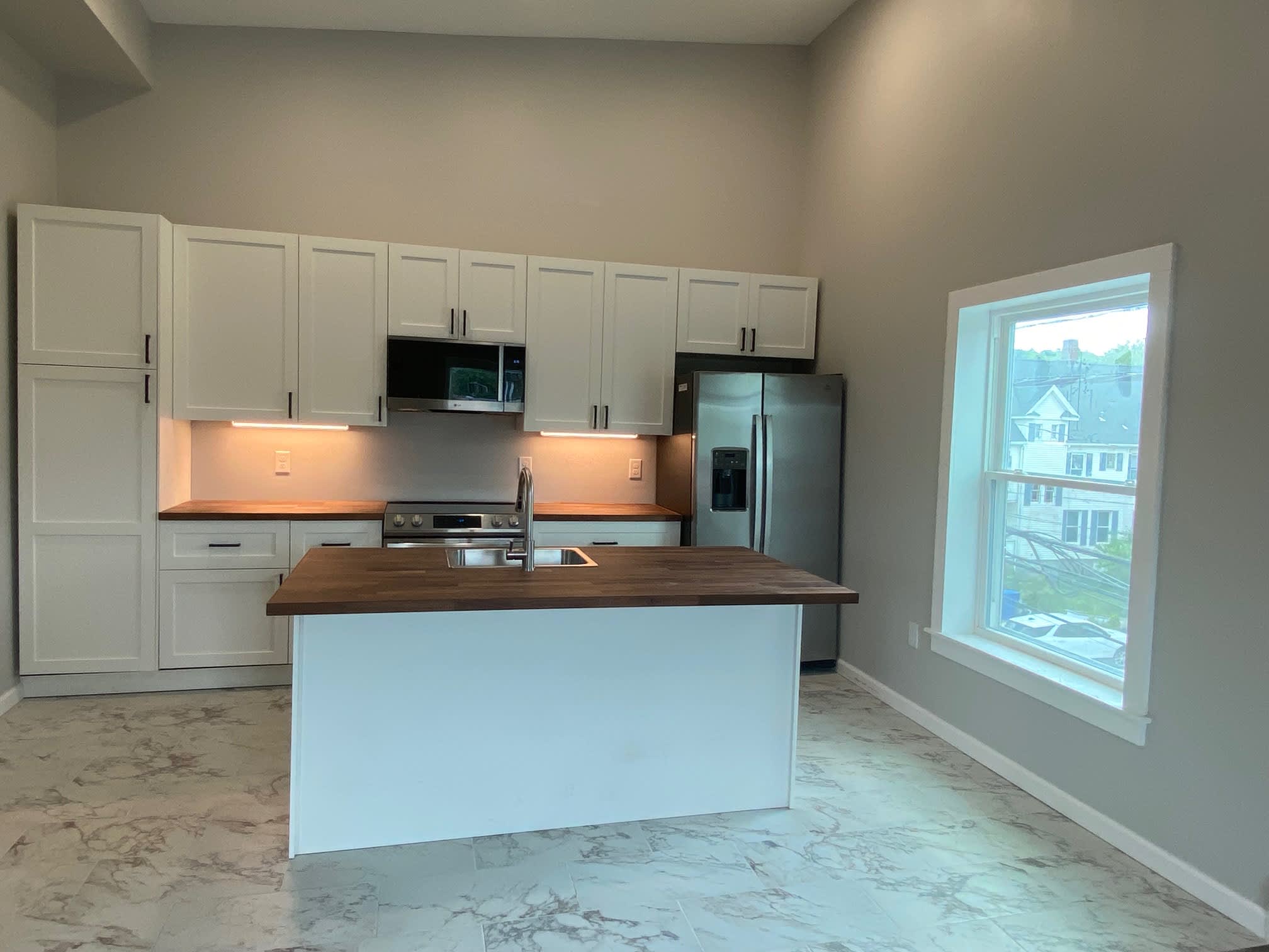 363 South Main Street 3N – photo 1 of 7