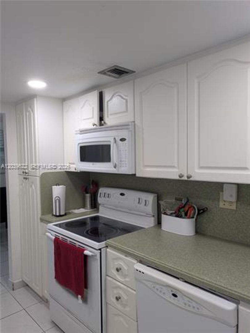 1849 S Ocean Dr cu-1407, Hallandale Beach, FL 33009 – photo 1