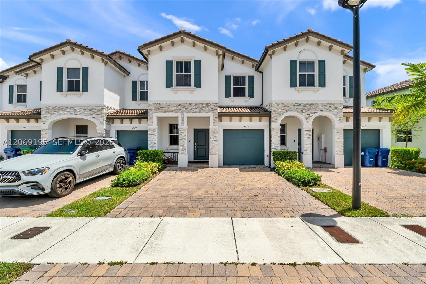 12613 Nw 23Rd Pl – photo 1