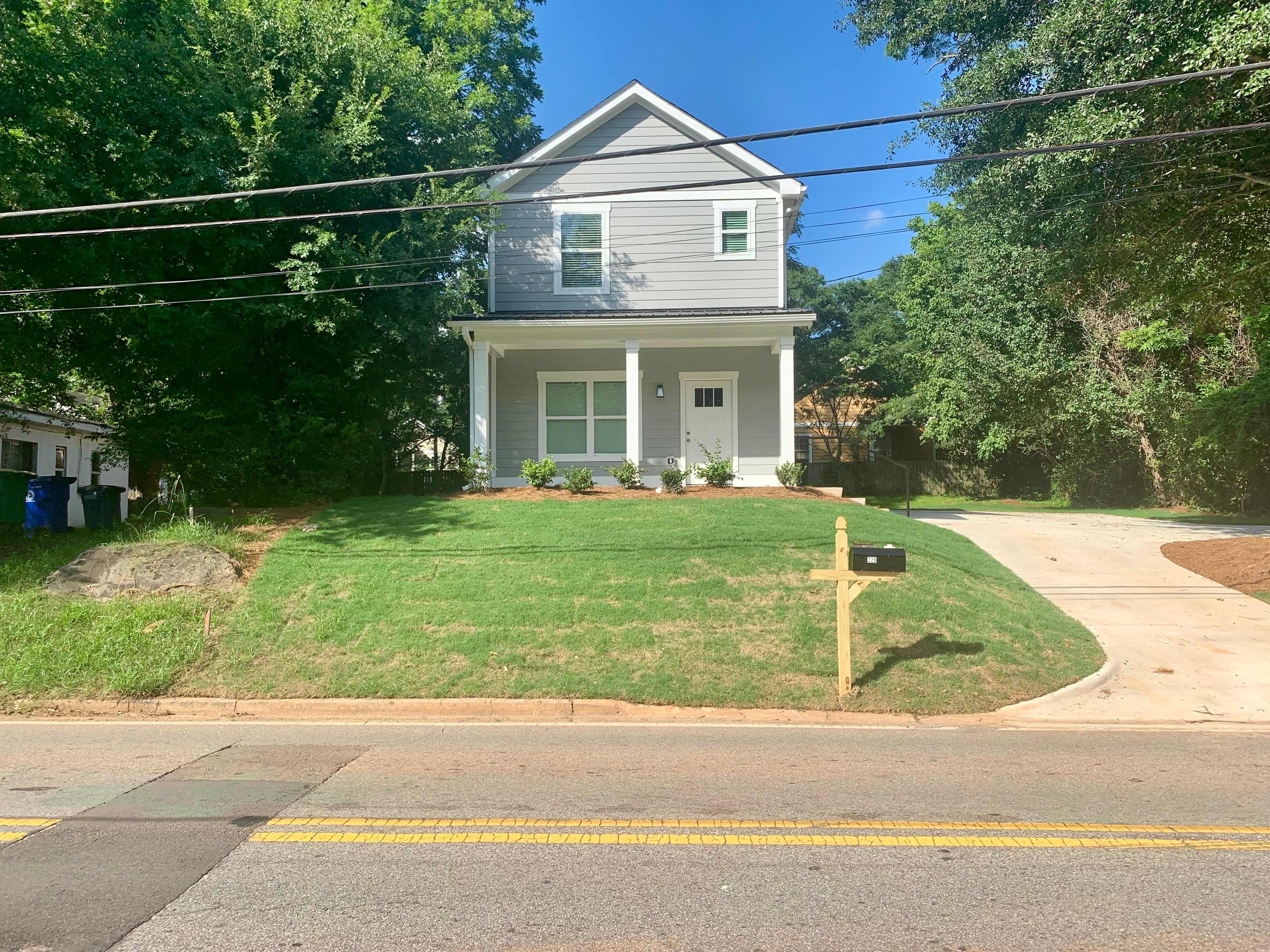 229 Vine Street – photo 1