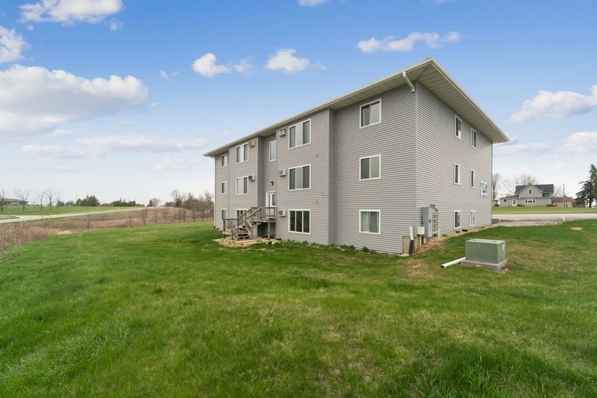 Wild Grove Apartments – photo 1 of 2