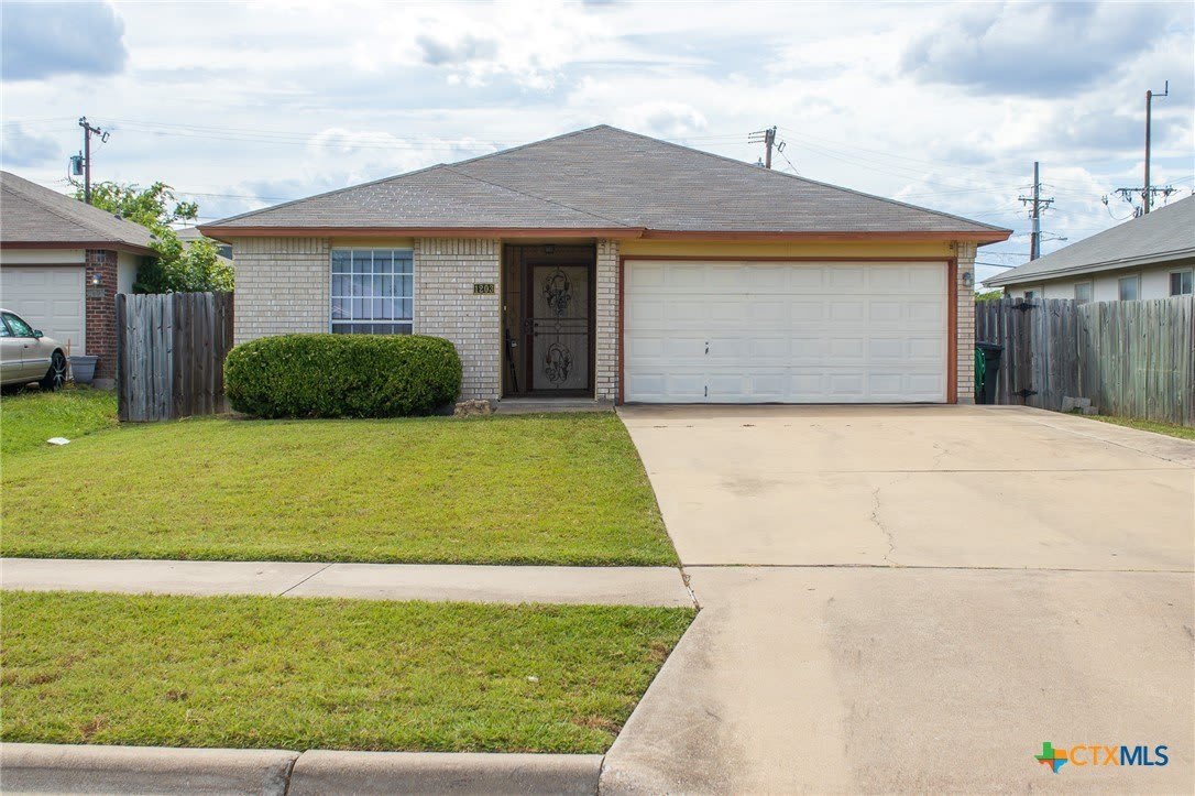 1203 Fox Creek Drive – photo 1 of 28