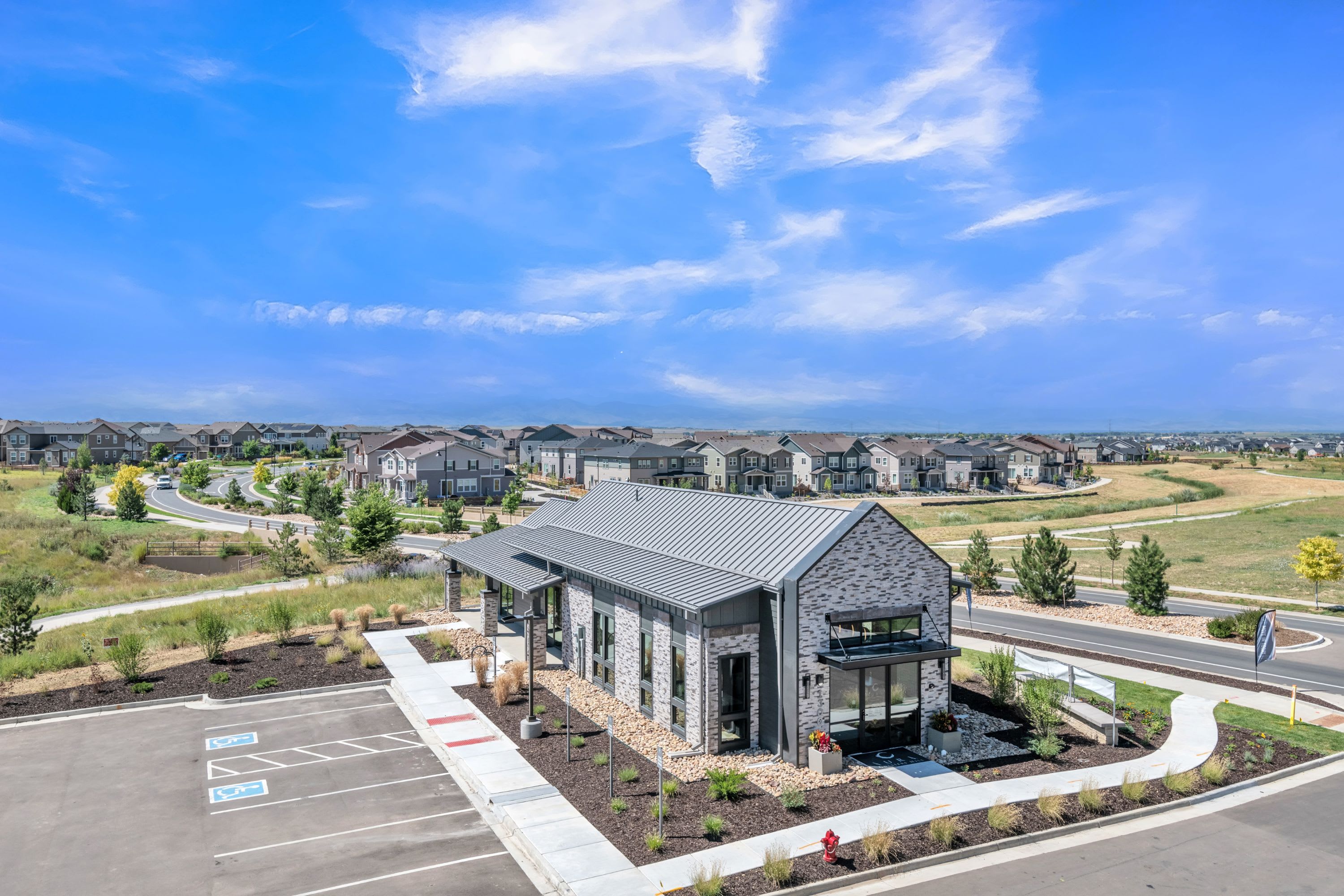 Alora Colliers Hill – photo 1 of 27
