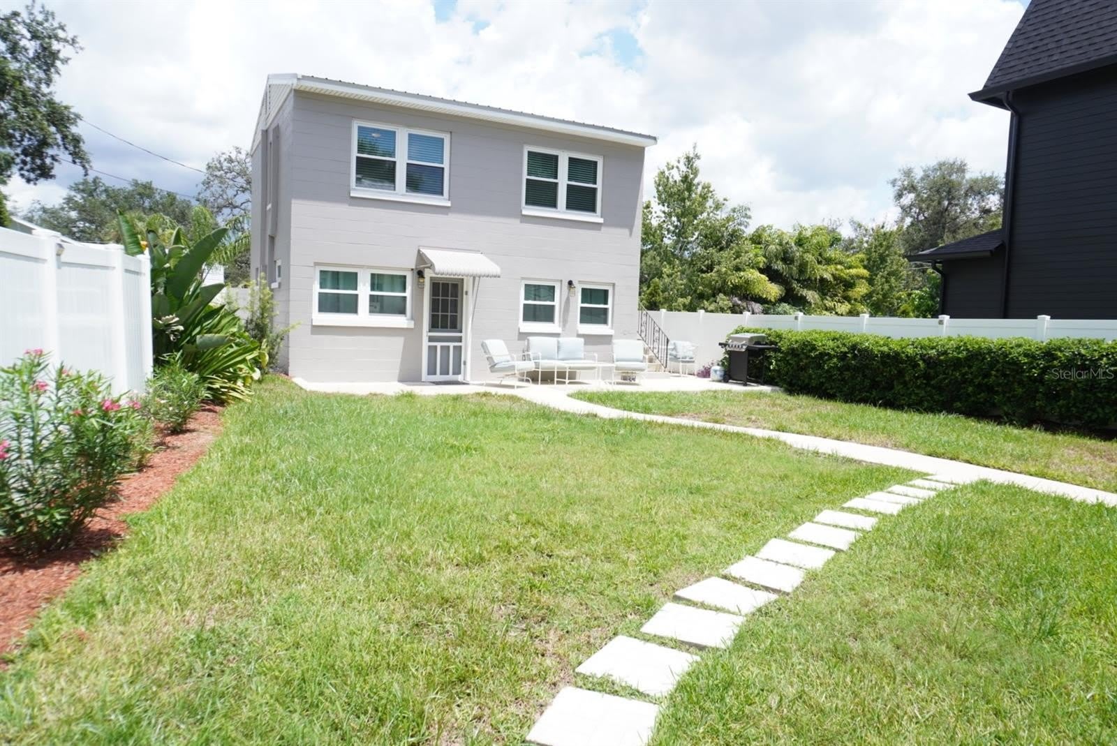 809 W PARK Avenue – photo 1