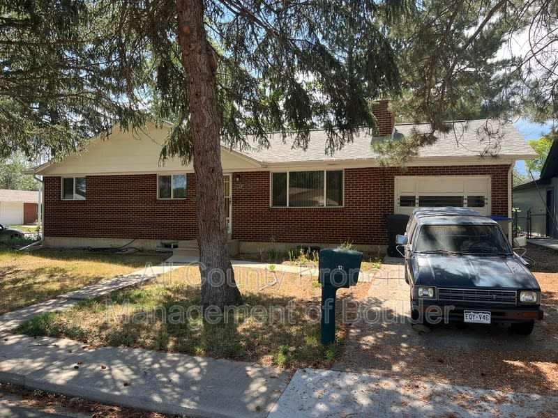 1729 Countess Ct – photo 1