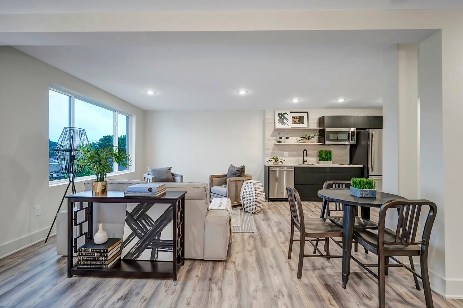 31Sixty Linwood – photo 1