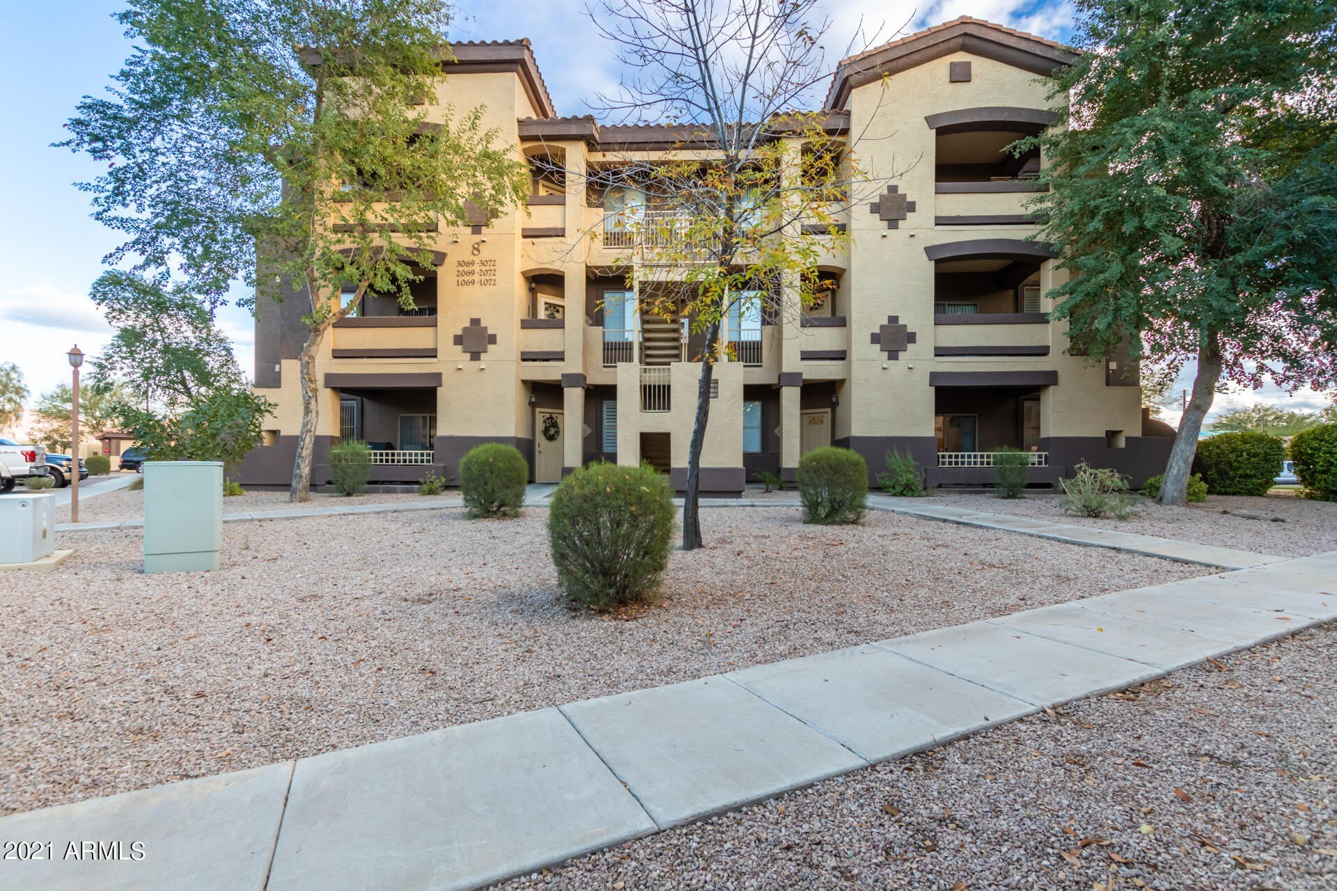 10136 E Southern Avenue – photo 1