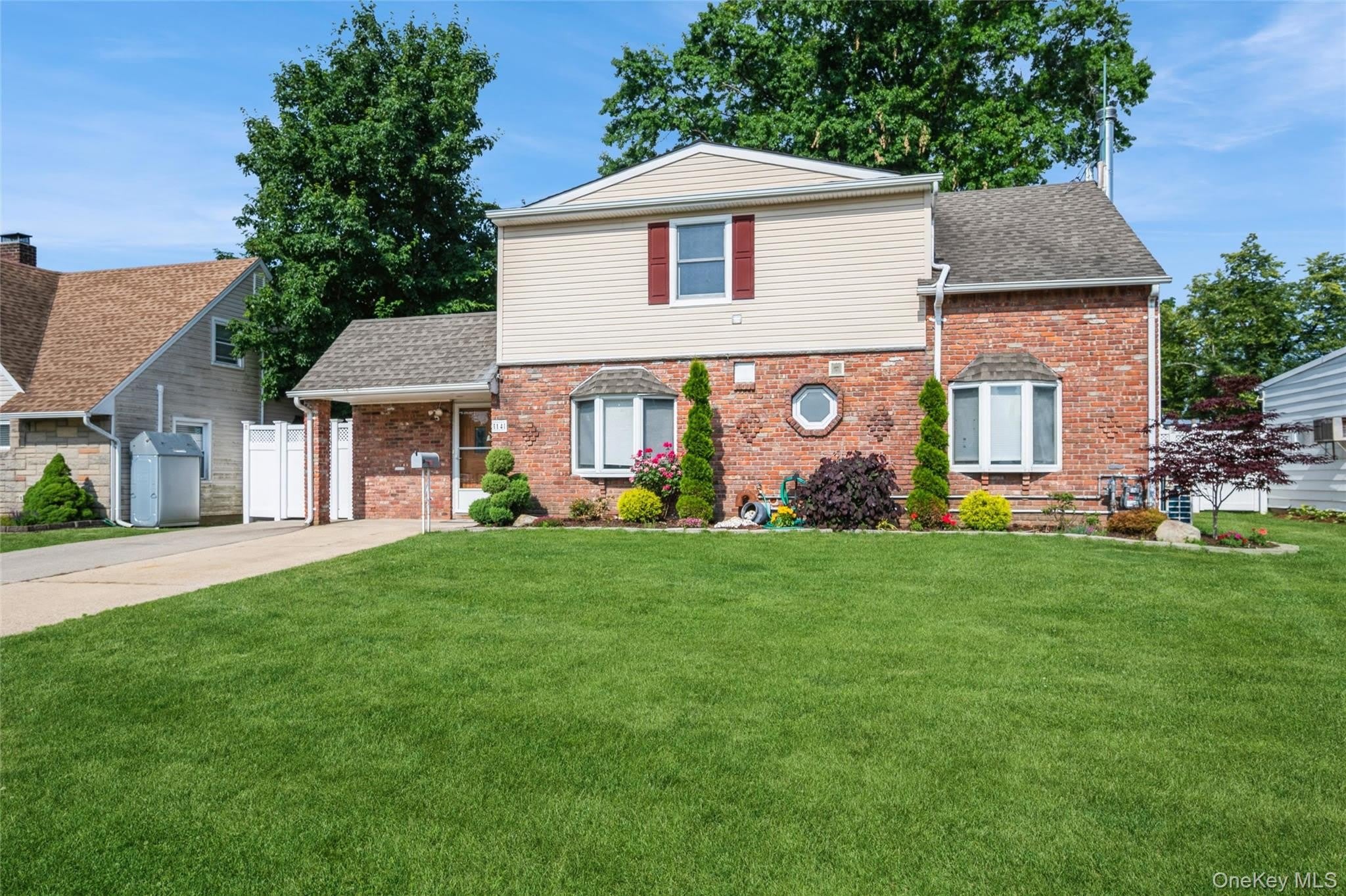 14 Tailor Lane – photo 1 of 40