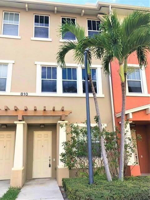 810 Marina Del Ray Lane – photo 1