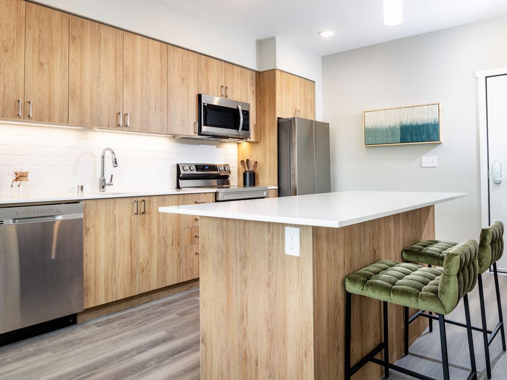 Avalon Redmond Campus – photo 1