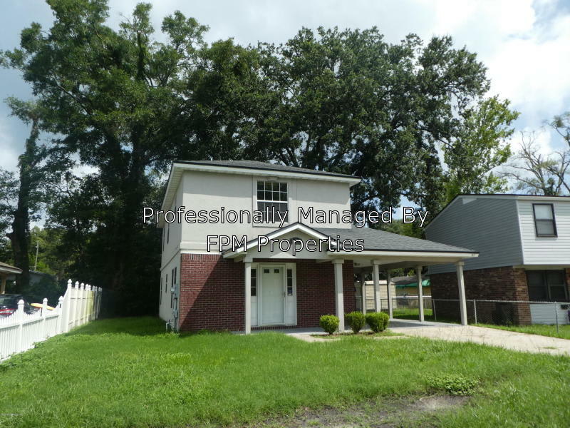 1017 Crestwood St – photo 1