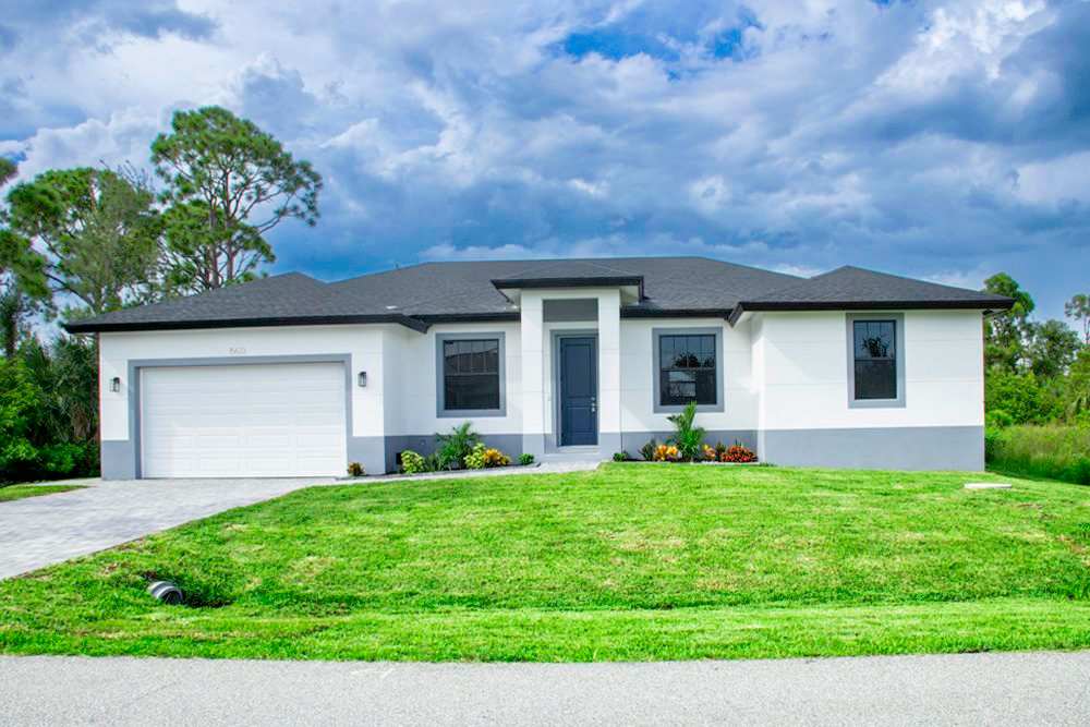 15633 Lakeland Circle – photo 1